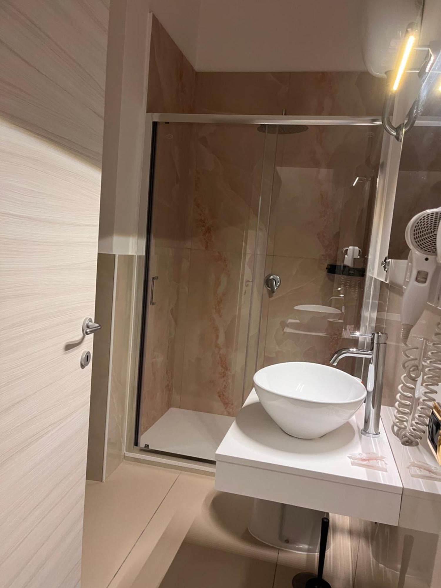 Oceania Hotels Napoli Dış mekan fotoğraf